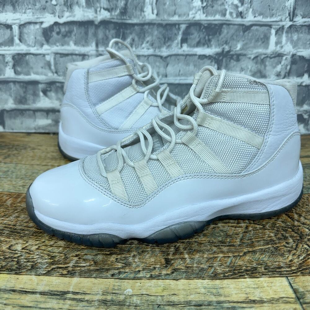 Nike Air Jordan 11 Retro GS Silver White Anniversary 378038-101 Youth Size 4.5Y